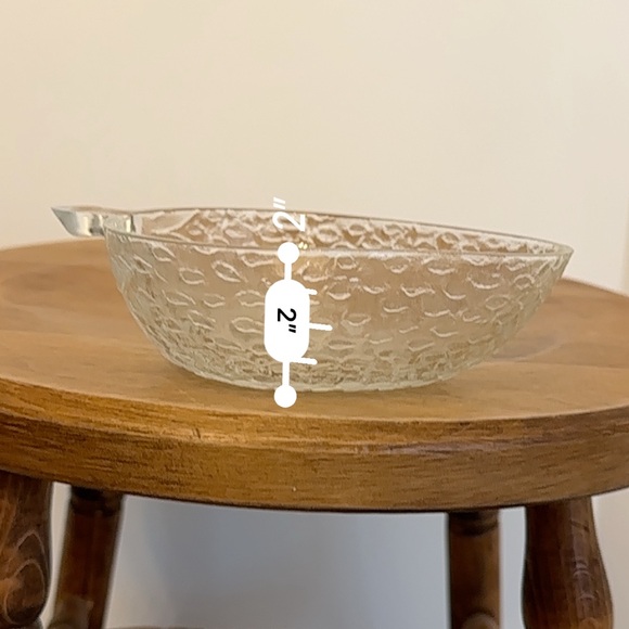 Vintage Strawberry Glass Trinket Candy Dish Textured Cottage Core Fruit Whimsy - Picture 12 of 12